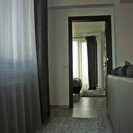 Holiday 1 Apartment
